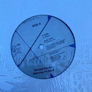 Vinyl Record 90’s vintage technotronic pump up the jam dance music 12 inch